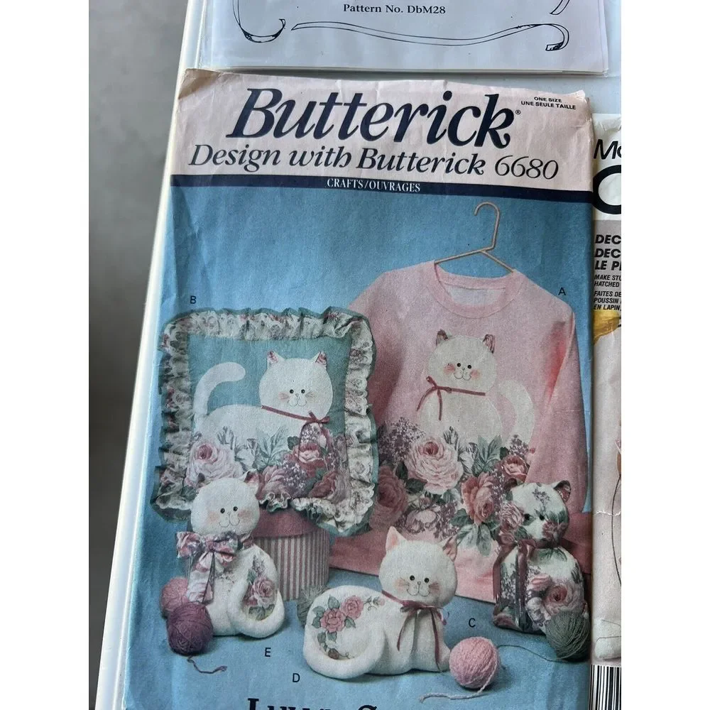 Lot Of Vintage Craft Patterns‎ Simplicity Vogue Butterick McCall